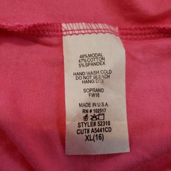 Soprano Top Size XL Dreamcatcher Graphic Print Crop Top Fringe Graphic Tee New - Picture 5 of 6